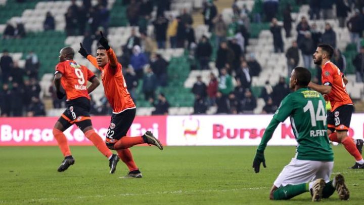 Bursaspor – Adanaspor Maçı Saat Kaçta? Hangi Kanalda?